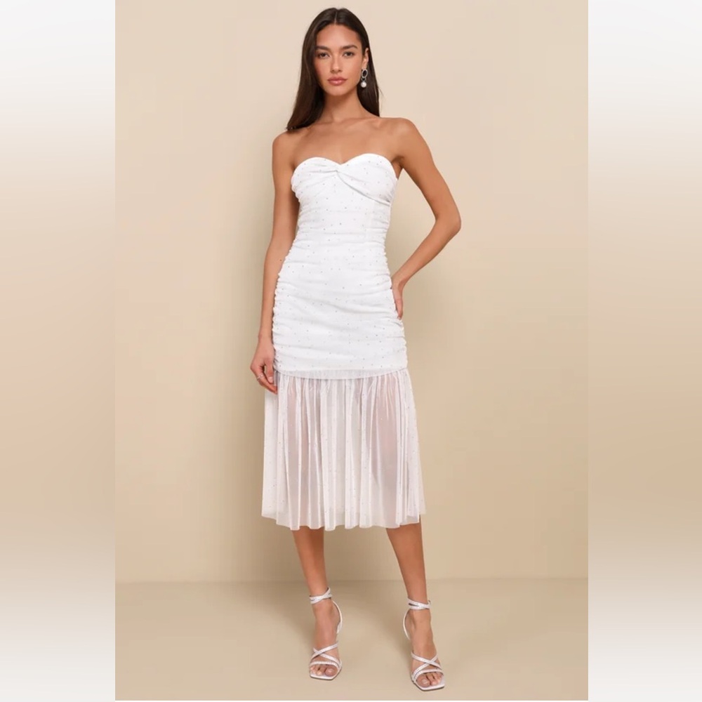 NWT - Lulu’s Sparkling Babe White Mesh Rhinestone Ruched Strapless Midi Dress